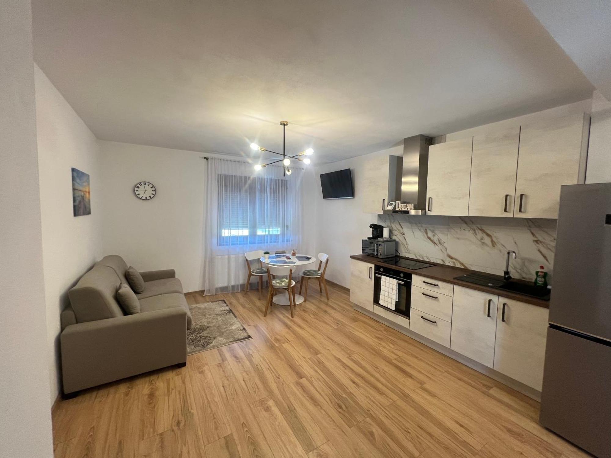 Emanuela Apartments Pecica Zewnętrze zdjęcie